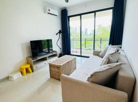 Cozy 2B1R condo near supermarket forest city, Zimmer in Gelang Patah