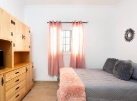 EDEN RENTALS Serenity Sunscape Apartment، شقة في سانتا كروث دي تينيريفه