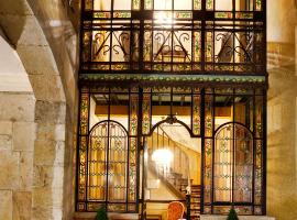 Logis H&ocirc;tel Belle Epoque