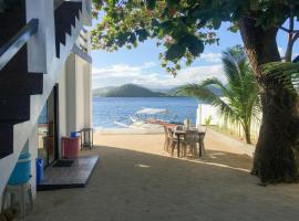 Sunset Beach House - Ground Floor, cabaña o casa de campo en Matnog