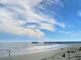 The Sea Shed- Ocean Front Condo