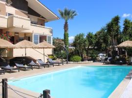 Resort la Magnolia, hotell i Anzio