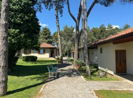 Bungalows SPORT CENTAR, hotel v destinaci Međugorje