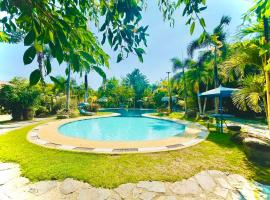 Daily Bread Organic Farm & Resort, hotel v destinaci Bustos
