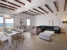 Beachside luxury apartment