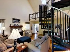 Golf & Southern Comfort Cape with Loft at The Cove