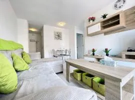 Lovely Punta Prima Apartment near the beach PP27