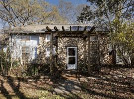 Story book cottage, hotel en Knoxville