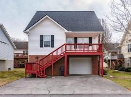 Entire house close to everything in Sevier County, hytte i Pigeon Forge