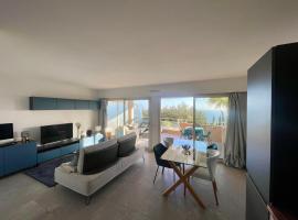 Appartement 2 pièces vue mer proche Monaco, hotel en Cap d'Ail