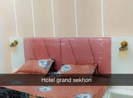 Hotel sekhon