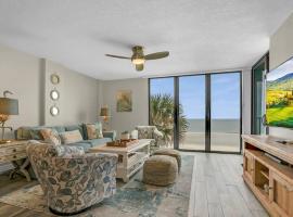 Upscale Oceanfront Condo with Panoramic Views and Pool, hotel em Saint Augustine