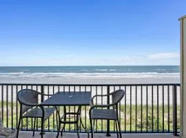 Oceanfront Summerhouse Condo Pool Tennis BBQ