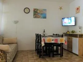 35 meters from sea Apartment Keser and House