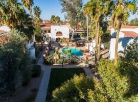 78- Modern Casa Grande Desert Paradise heated pool: Casa Grande'de bir otel
