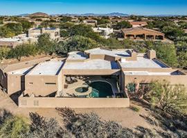 Serenity Peaks- Gorgeous Pet Friendly Villa in Scottsdale with Pool, Spa, and Bikes, cottage a Scottsdale