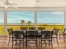 A Saba Wind North- Oceanfront Estate with Pool on Captiva Island, cottage in Captiva