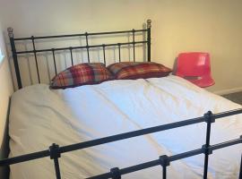 double room, hotel in New Barnet