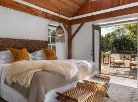 Falling Star, Hot tub and Pet Friendly!