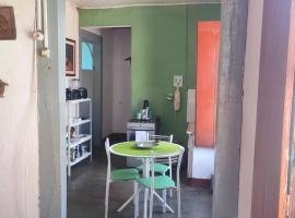 Casa Centenária localizada no coração da cidade, pet-friendly hotel in São Luiz do Paraitinga