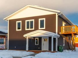 NN - The Bjorn A - Whistlebend 2-bed 2-bath, appartement in Whitehorse