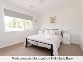Oak St - Perfect Home Away From Home Close to CBD