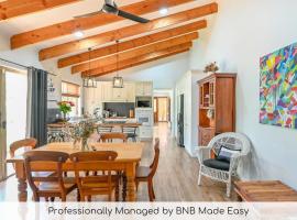 Aspen Abode - CBD, Fireplace, BBQ, 3 Smart TVs, casa vacacional en Dubbo