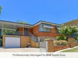 The Family Retreat - Near Mt Panorama & Racecourse