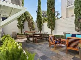 Garden District 3BD 2BA Parking Stylish & Unique