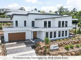 Grand Stirling - Elite Escape, Unparalleled Luxury