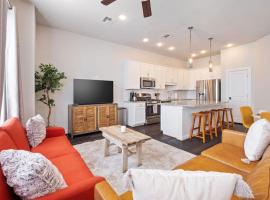 NEW! The Courtland, 2 Car Garage, vila u San Antoniju