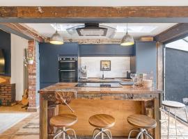 Stylish House w Free Parking Nr Exeter Centre, hotel en Exeter