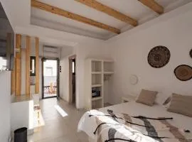 Alonia Suites
