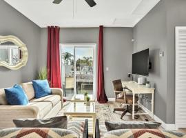 Professionals-Restaurants-FastWiFi-A C-Desk- Pets, hotel cerca de Adams Avenue Park, San Diego