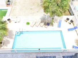 Exclusive Ocean View Beach Castle w Pool Grill Pool Table