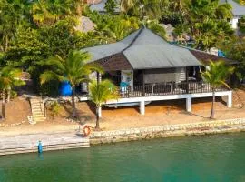 Villa de Agua 7 in Waterlands Village