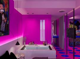 Garcya luxury apartments, гостевой дом в Ачиреале