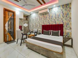 Collection O Hotel R Burj, hotel familiar en Chandigarh