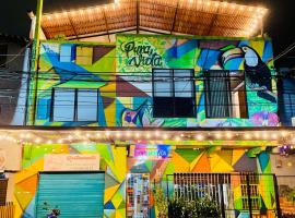 Hostal Pura Vida la 70 – hotel w mieście Medellín