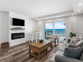 The Summit 808 - Luxury Beach Resort Condo - Beachfront - Incredible Views - BEACH CHAIRS AND SUNSHADE Provided In Condo, hotel near Signal Hill Golf Course, Panama City Beach