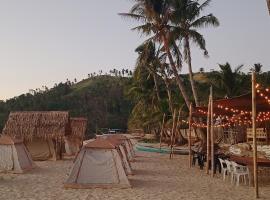 Amwani Sunset Colours Camping Site, glamping en San Vicente