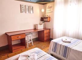 Alakhe Self-Catering Accomodation Twin Bedroom、オーツホーンのホテル