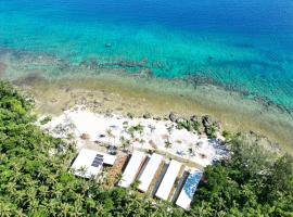 M Resort & Spa, beach hotel in Port Vila