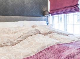 Boe Apartment Hotel، فندق في إيجرشوند