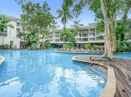 Belle Escapes Drift Beachfront Resort Suite 3402