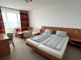 Aranypart Szálló-Közösségi Szálláshely, hotel v Siófoku