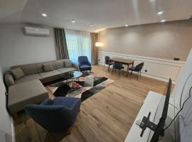 Family Hotel Delta，位于奥格尼亚诺沃的酒店