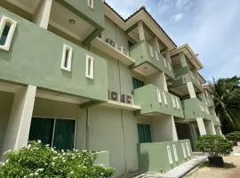 Kapas Coral Beach Resort