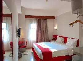 Brothers Inn Solo Baru