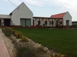 Láng Vendégház, hotel v destinaci Villánykövesd